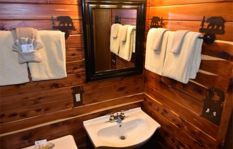 1 Bedroom A-Frame Cottage at Alpine Lodge Resort, Branson, MO