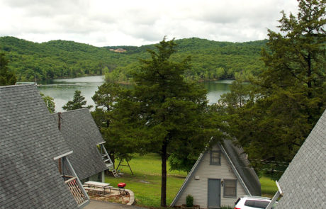 3 Bedroom Chalet at Alpine Lodge Resort, Branson, MO